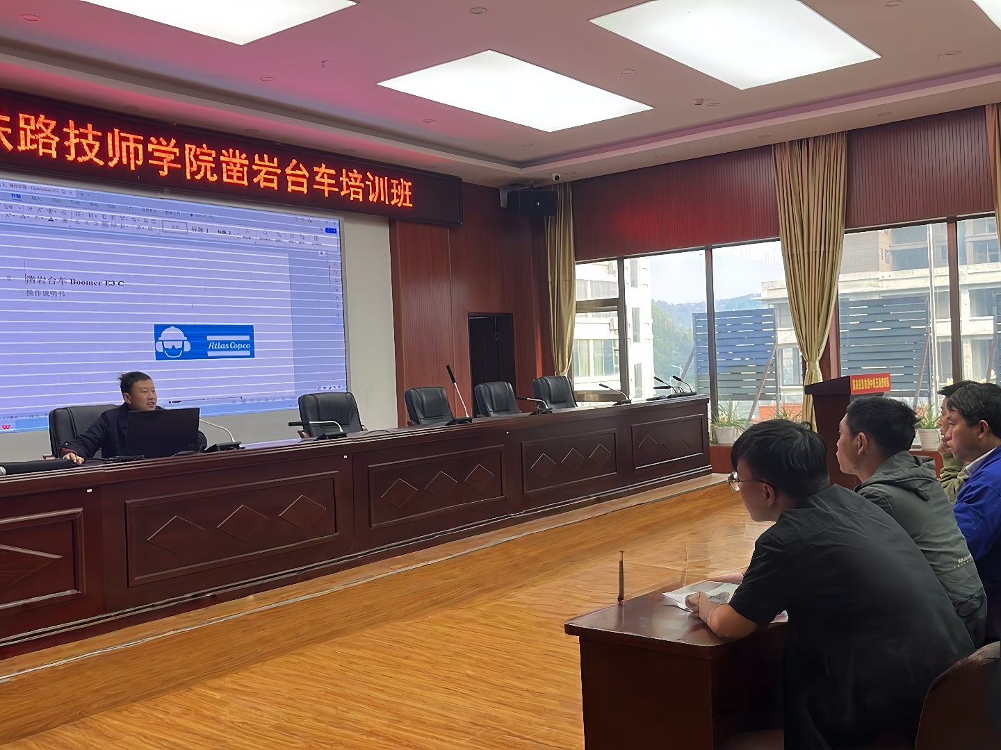 媒体聚焦丨我校又被央媒报道啦！